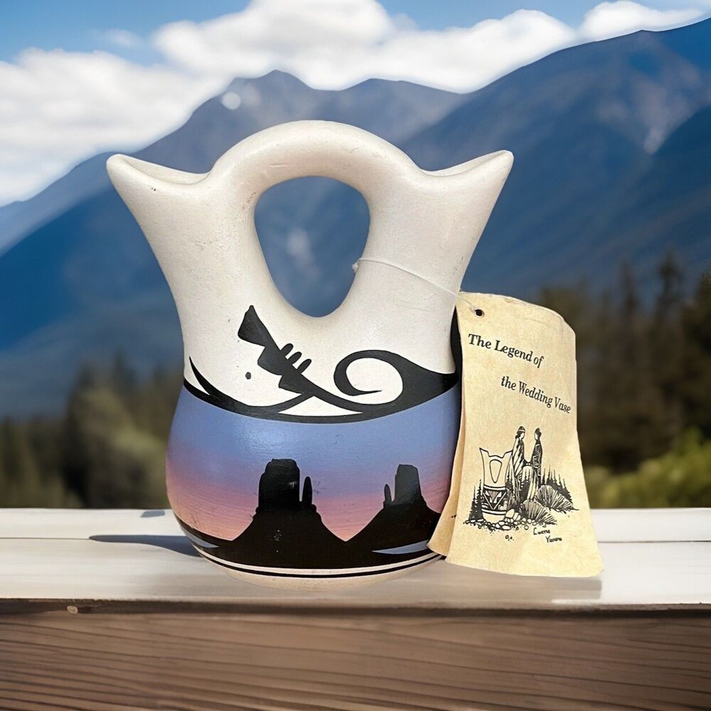 Benally Dine Navajo Pottery Wedding Vase Native American Artist Desert Scene 6"